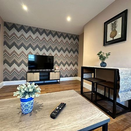 Funky 1 Bedroom Apartment Next To The Sea Brighton Екстер'єр фото