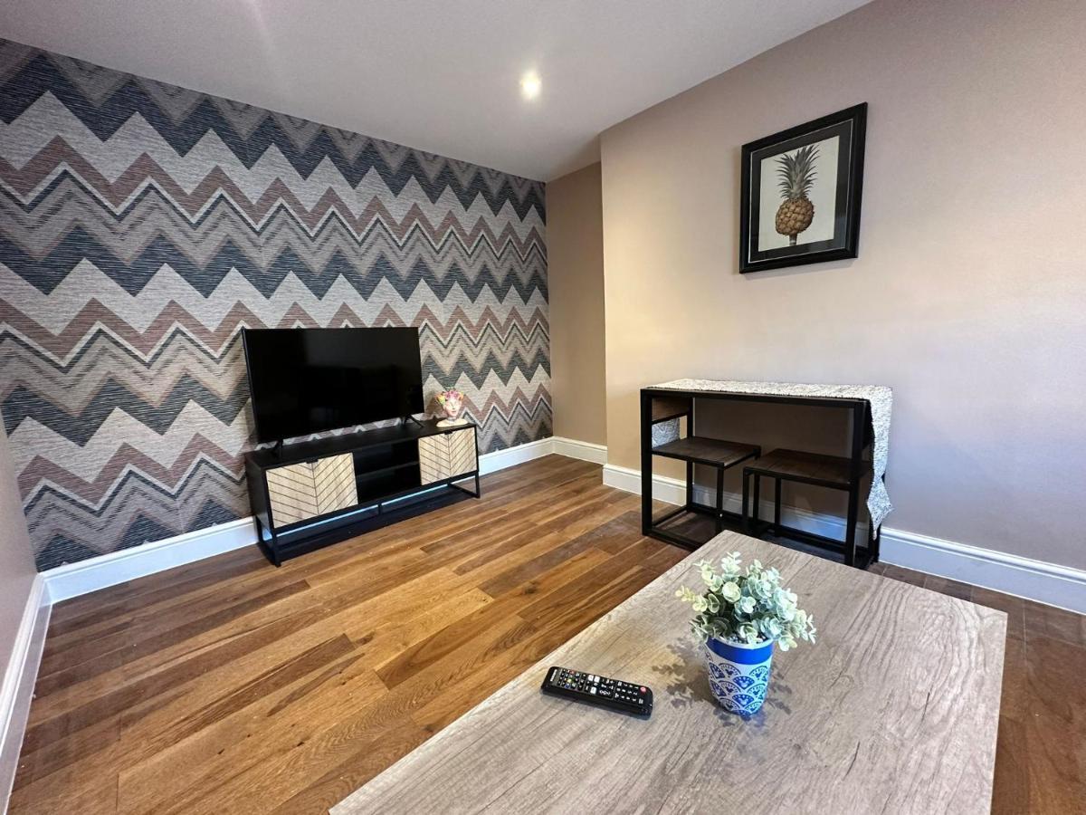 Funky 1 Bedroom Apartment Next To The Sea Brighton Екстер'єр фото