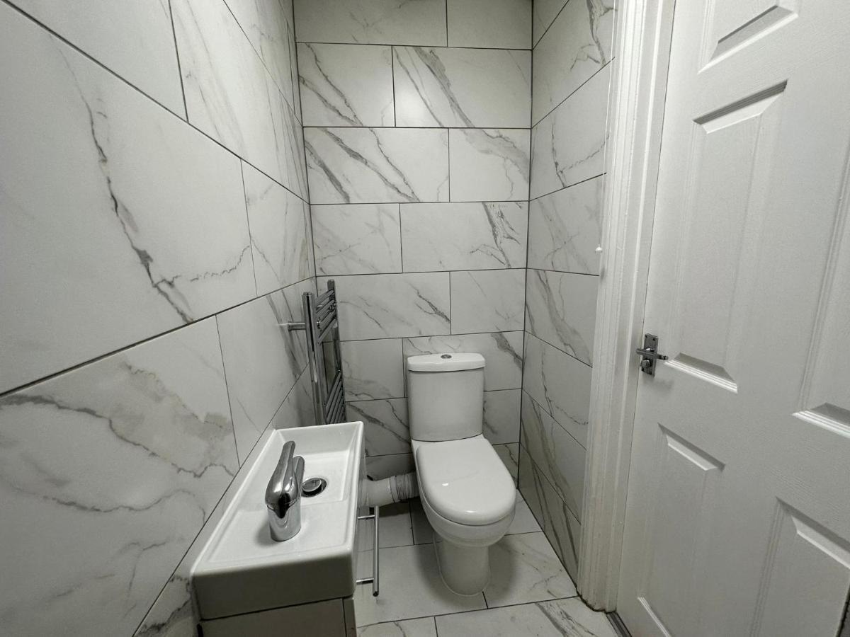Funky 1 Bedroom Apartment Next To The Sea Brighton Екстер'єр фото