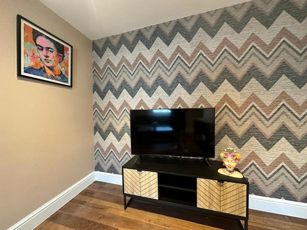 Funky 1 Bedroom Apartment Next To The Sea Brighton Екстер'єр фото